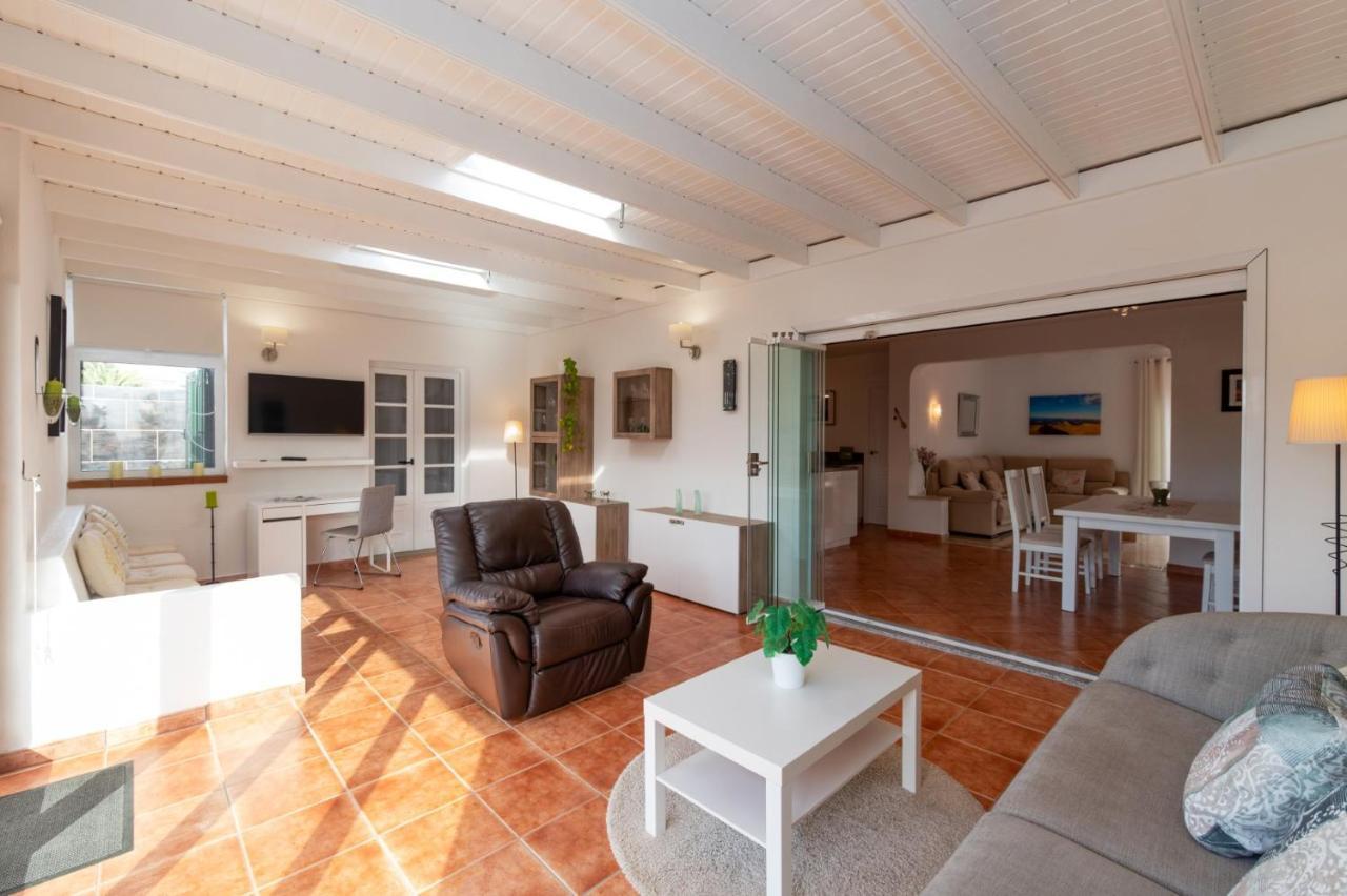 Villa Sarita Sol By Villa Plus Playa Blanca  Extérieur photo